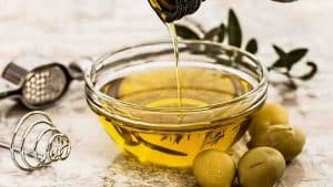 Avantages de l’huile d’olive pour l’entretien de la maison, astuces peu connues très efficaces