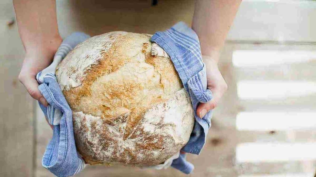 Astuces pour ramollir le pain durci et le réutiliser dans d’autres recettes