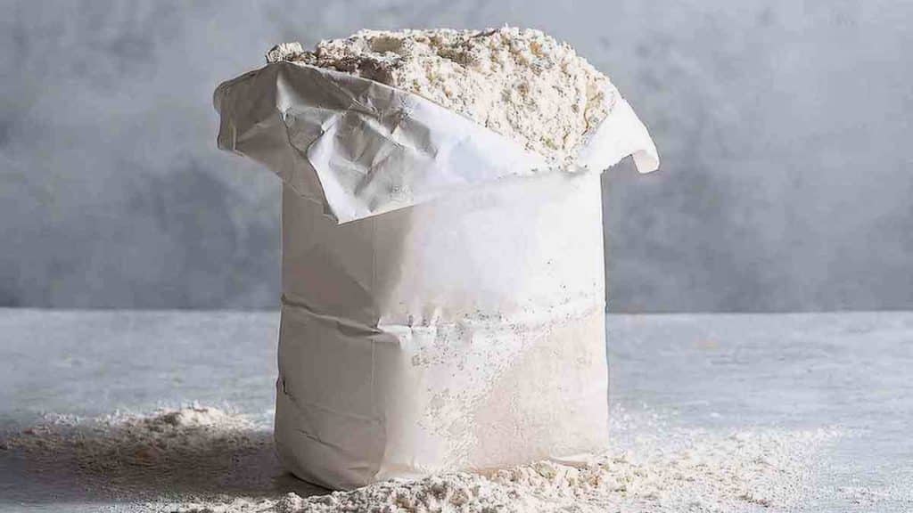 Vérité sur la date limite de conservation de la farine, est-t-il possible de la consommer après sa date de péremption ?