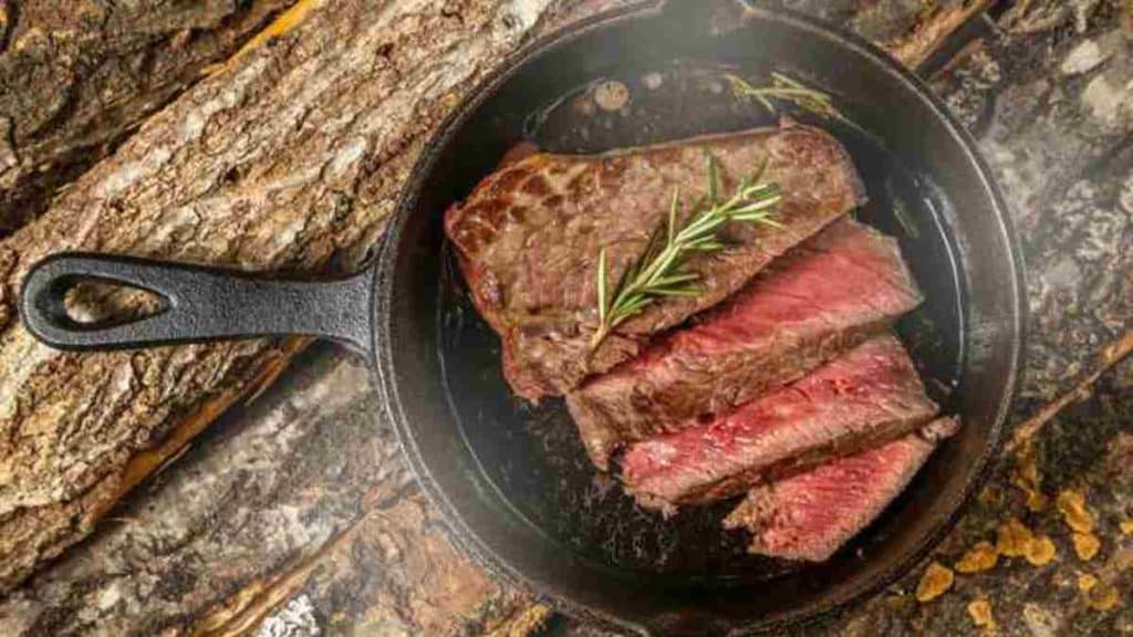 Astuce des toscans pour obtenir un steak savoureux et parfaitement cuit