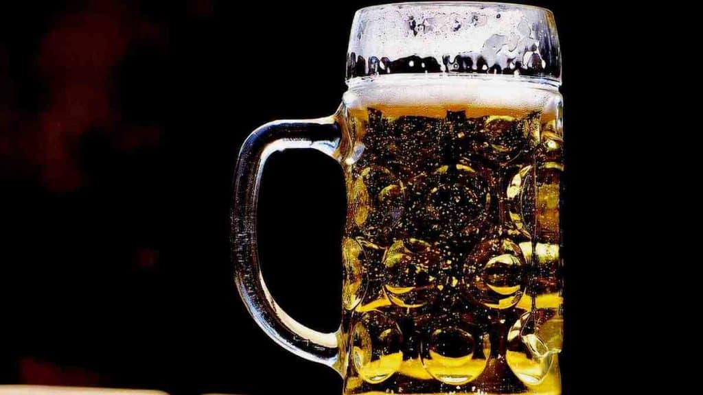 La bière sans alcool, quels sont ses caractéristiques et comment est-elle brassée ?