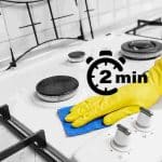 conseils-pour-eviter-lencrassement-de-la-plaque-de-cuisson-et-reussir-a-la-nettoyer-rapidement