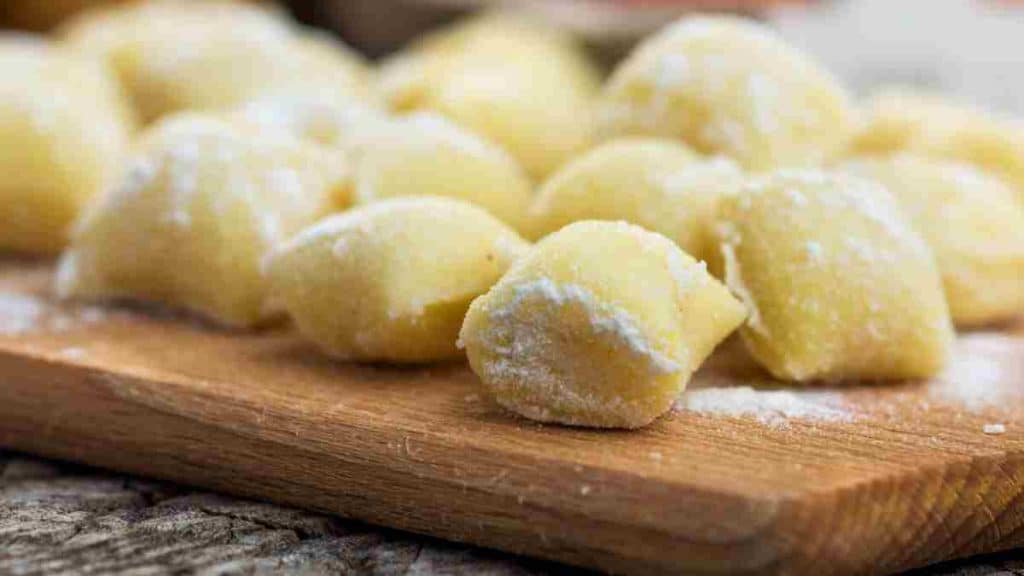recette-originale-des-gnocchis-de-pommes-de-terre-une-preparation-savoureuse-et-tres-nourrissante
