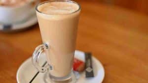 revelation-sur-les-reels-effets-de-la-consommation-quotidienne-de-cafe-au-lait-sur-lorganisme