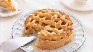 savoureuse-tarte-aux-pommes-un-dessert-traditionnel-parfait-pour-toutes-occasions