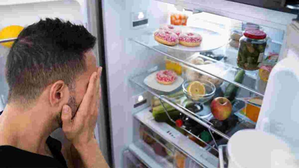 astuces-efficaces-pour-eliminer-les-mauvaises-odeurs-dans-le-refrigerateur