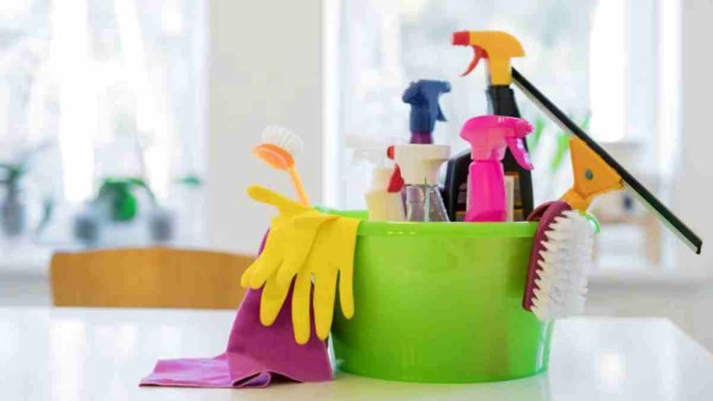 astuces-et-conseils-de-nettoyage-ces-objets-du-quotidien-et-de-cuisine-sont-souvent-oublies